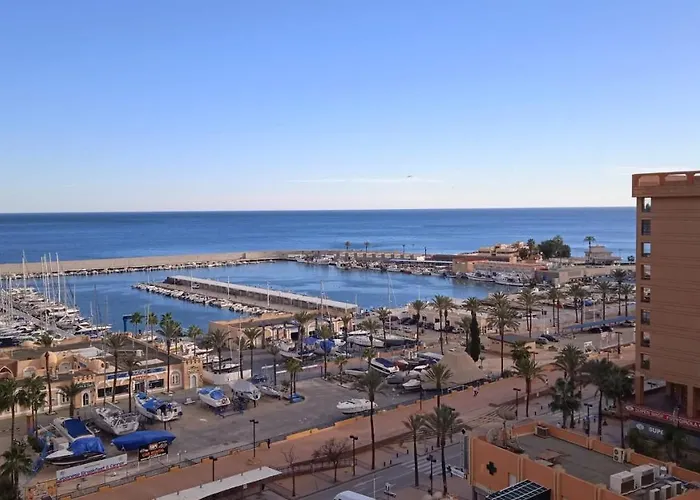 Primera Linea Playa Y Vista Mar Pyr Fuengirola 10 Floor